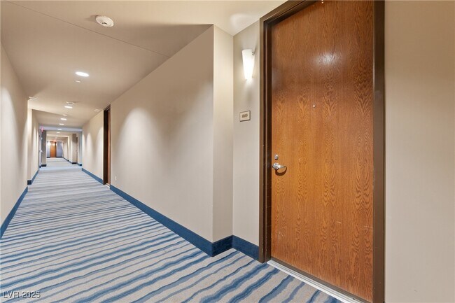 Building Photo - 8255 S Las Vegas Blvd