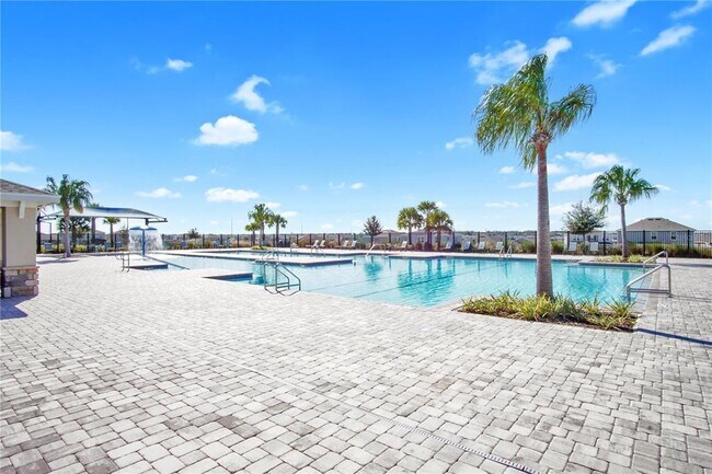 Building Photo - 245 Sofia Ln