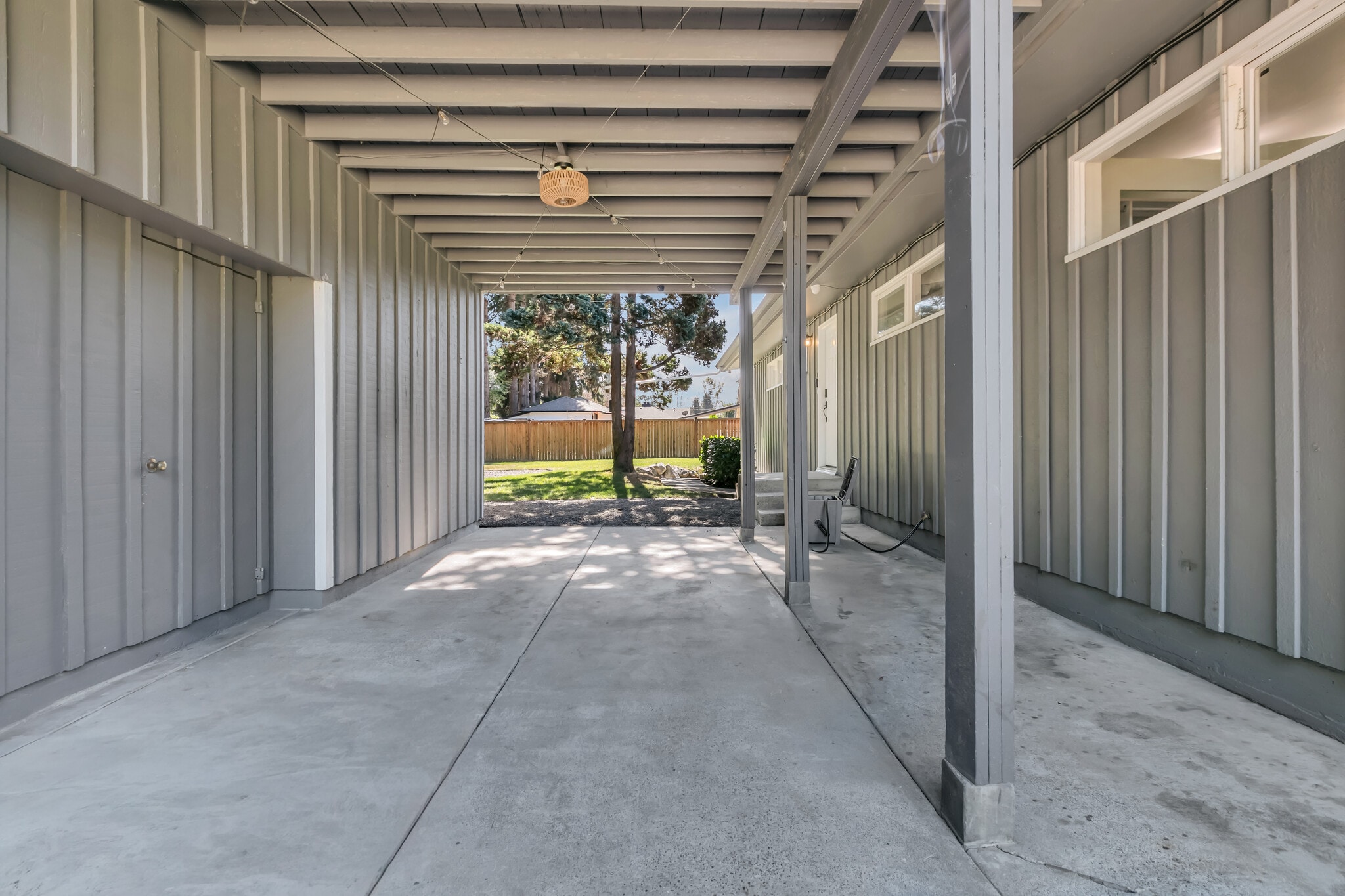 Building Photo - 625 108th Avenue Ct E