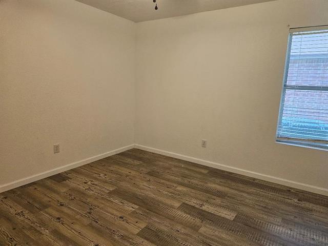 Building Photo - 2705 Cedar Crest Dr