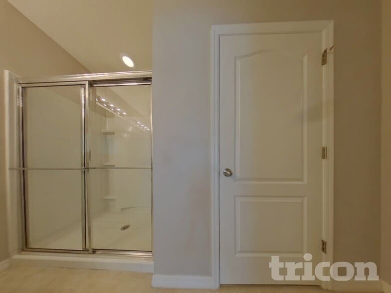 Building Photo - 2531 Newmark Dr