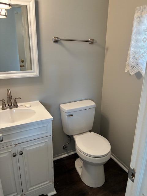 Building Photo - 3542 Burbank Dr