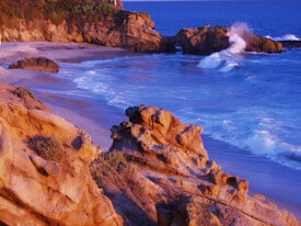 Building Photo - 1726 Ocean Way