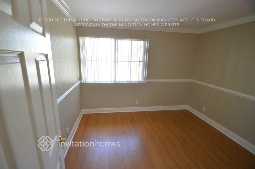 Building Photo - 6511 Pelican Ave