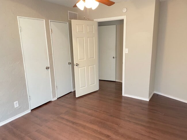 Building Photo - Pre-Leasing for July!