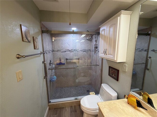 Building Photo - 804 Palm Harbor Ct