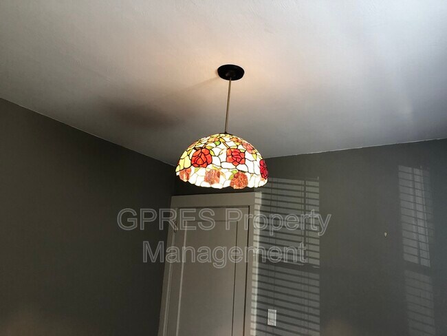 Building Photo - 357 Washington Ave