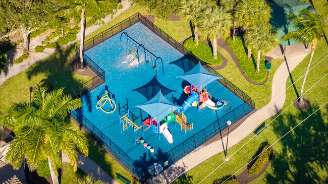 Building Photo - 7167 Ivy Crossing Ln