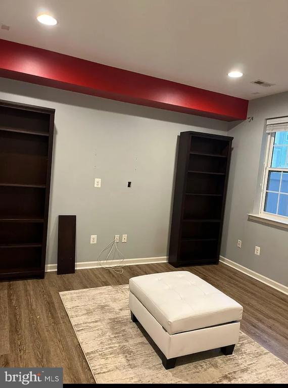 Building Photo - 8302 Black Harrier Ln