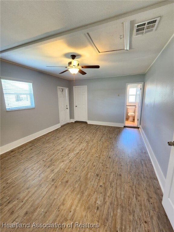 Building Photo - 826 Schlosser Rd