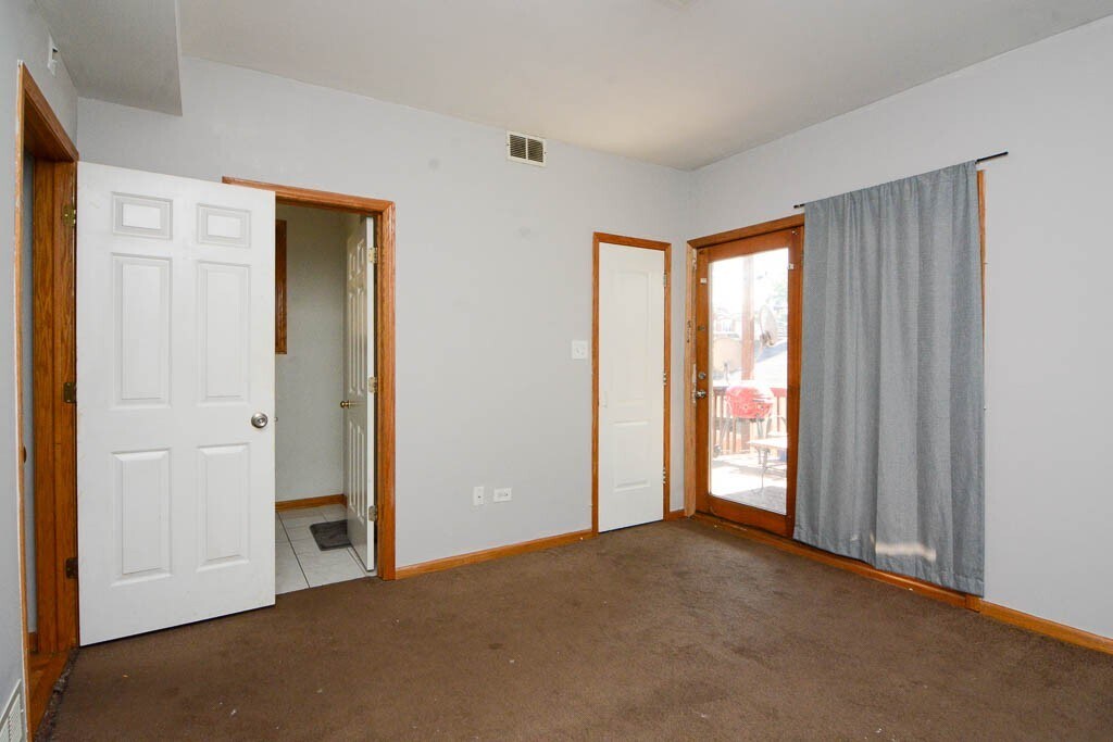 Building Photo - 1445 W Cortez St