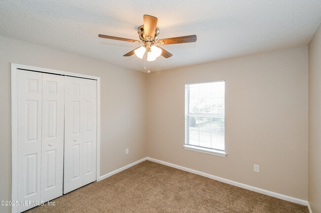 Building Photo - 9370 Jayhawk Ln