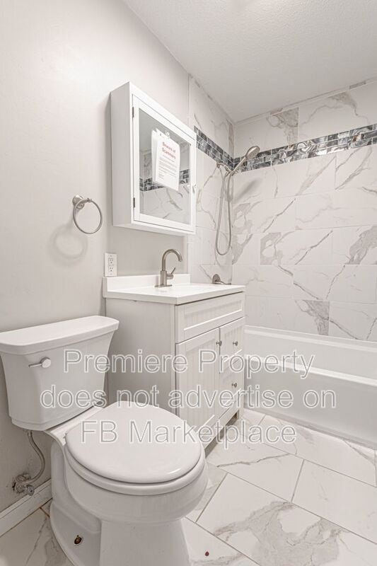 Building Photo - 5709 W 75th St