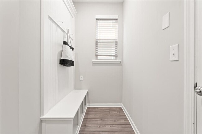 Building Photo - 4437 Waxwing St