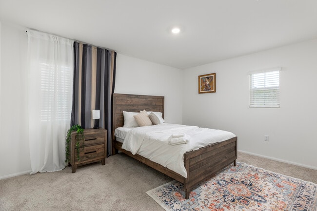 Building Photo - 23307 Desert Lily Ct