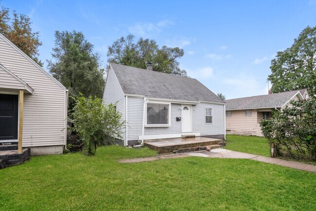 Building Photo - 2914 Frederickson St