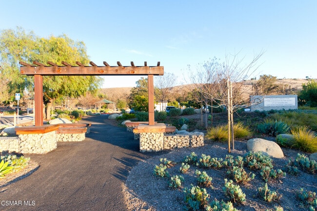 Building Photo - 2743 Rustic Glen Dr