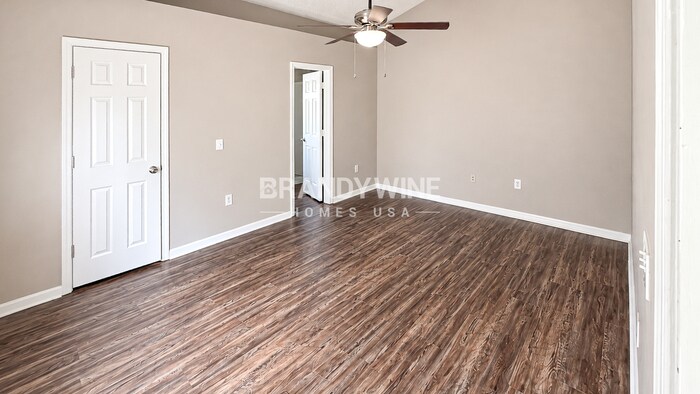 Building Photo - 16030 Lanesboro Ct