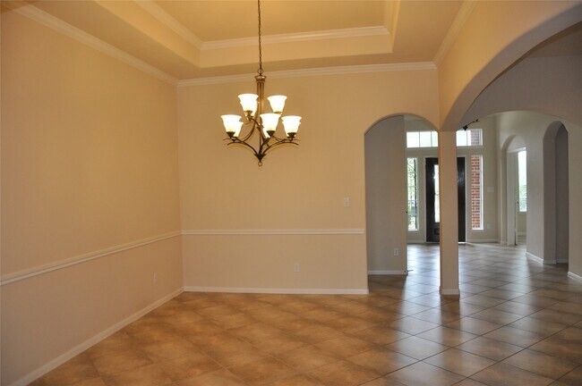 Building Photo - 8161 Tranquil Lake Way