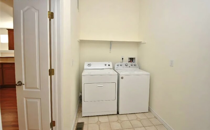 Building Photo - 3447 Plantation Grove