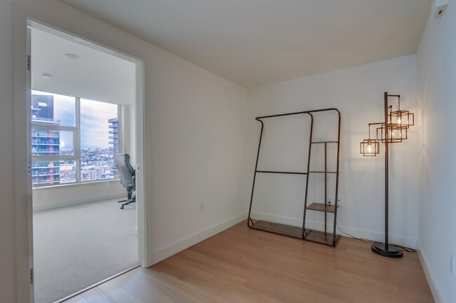 Building Photo - 1388 Kettner Blvd