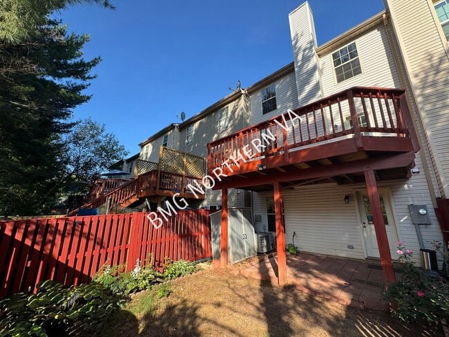 Building Photo - 8651 Centerton Ln