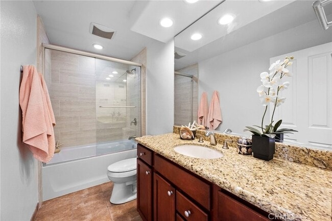 Building Photo - 18 Barlovento Ct