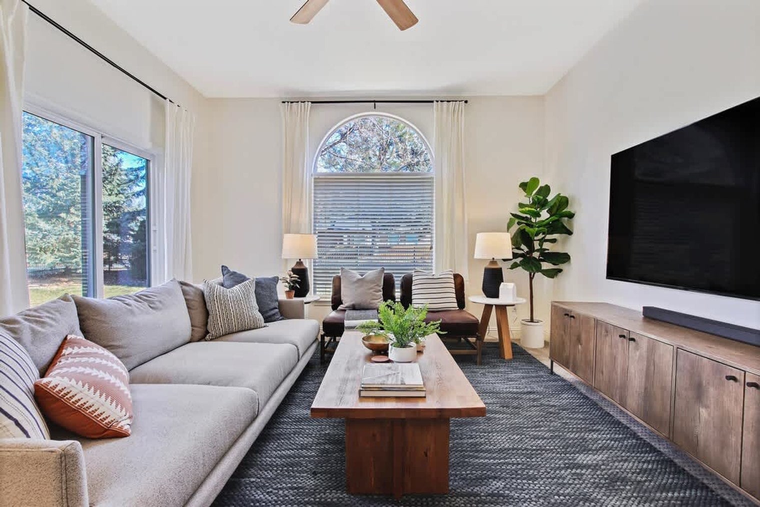 Building Photo - 14498 W Sedona Dr