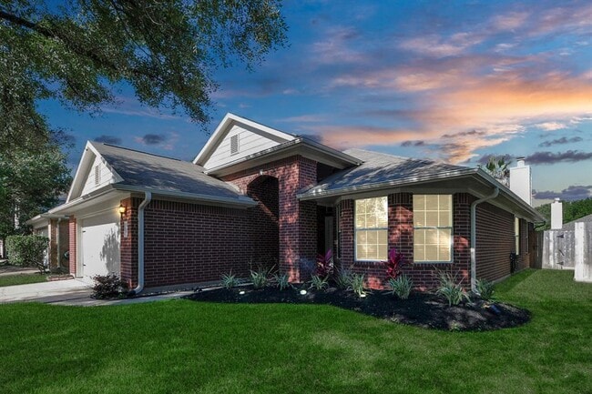 Building Photo - 14623 Cypress Cottage Ct