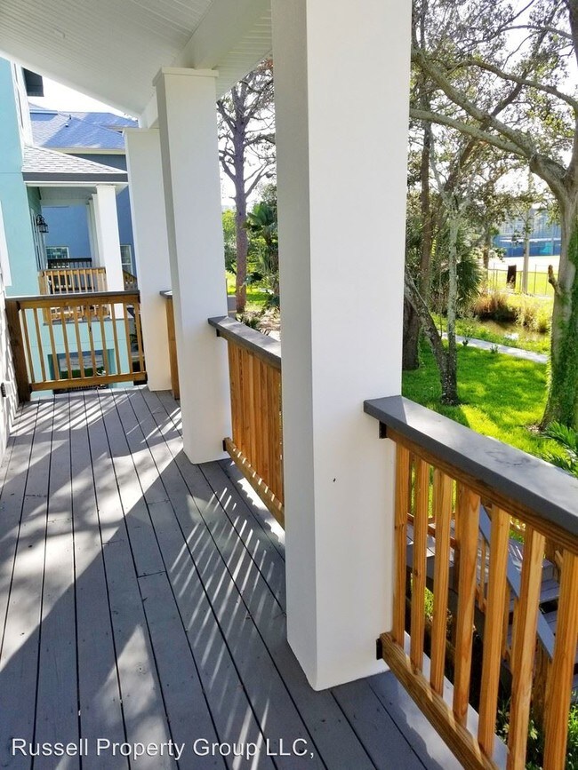 Building Photo - 4 br, 2.5 bath House - 227 46th Ave N