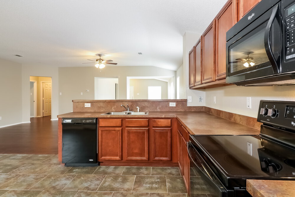 Building Photo - 8024 Sartain Dr