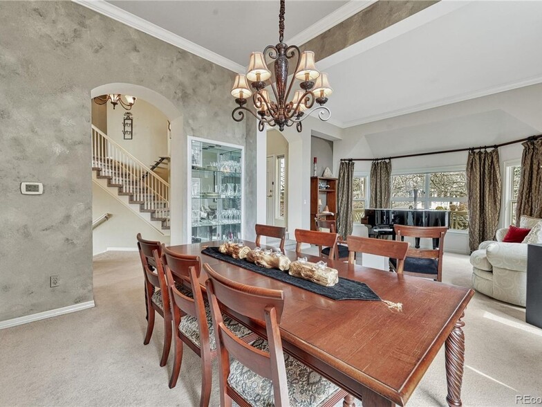 Building Photo - 9215 Ashburn Ct