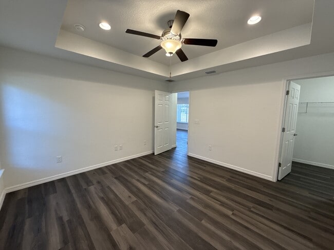 Building Photo - 235 Locust Pass Cir