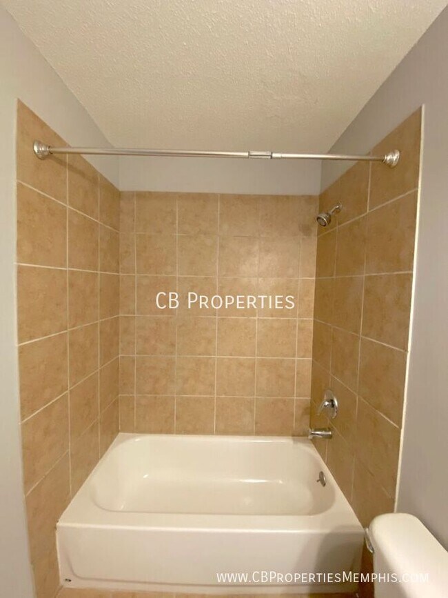 Building Photo - 4559 Cedar Leaf Cove