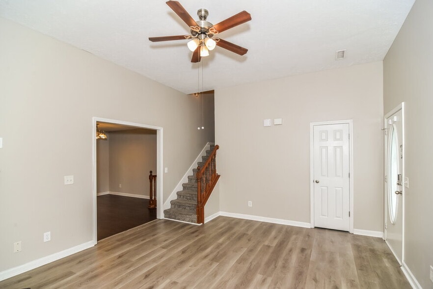 Building Photo - 1609 Soulshine Pl