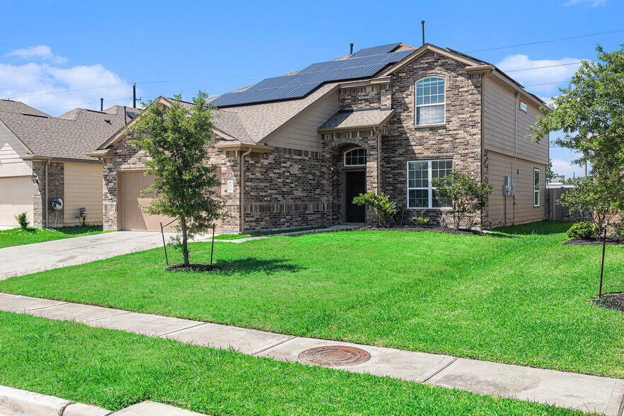 Primary Photo - 7431 Merrylands Dr