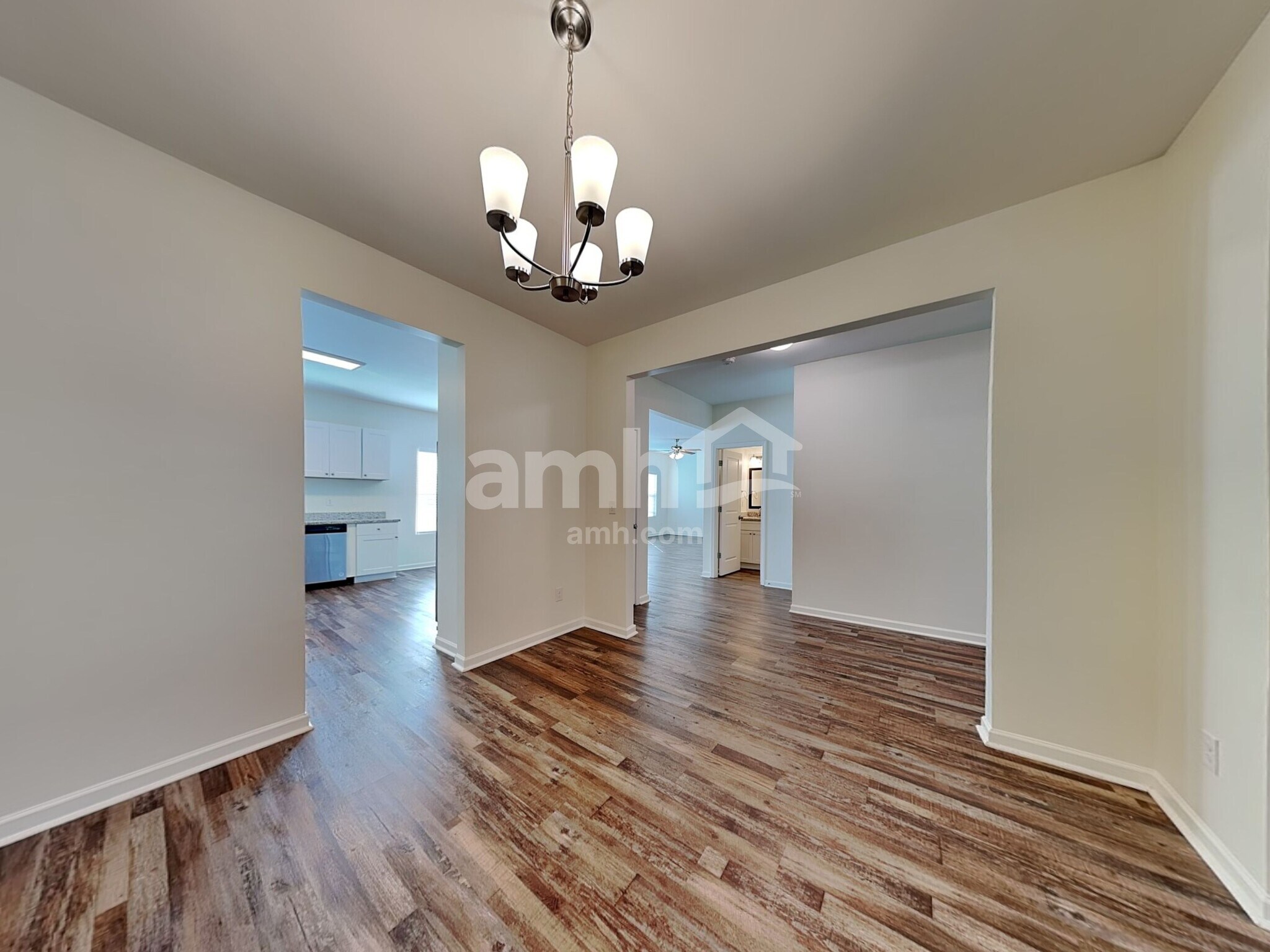 Building Photo - 290 Maxton Ave