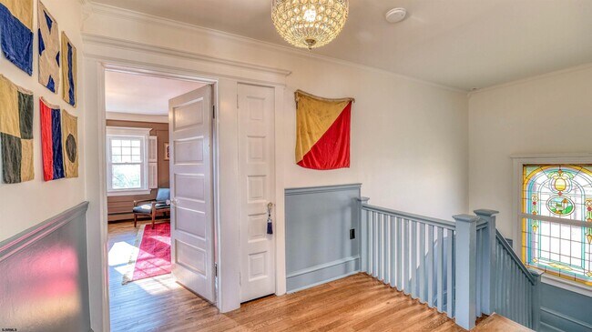 Building Photo - 17 S Derby Ave