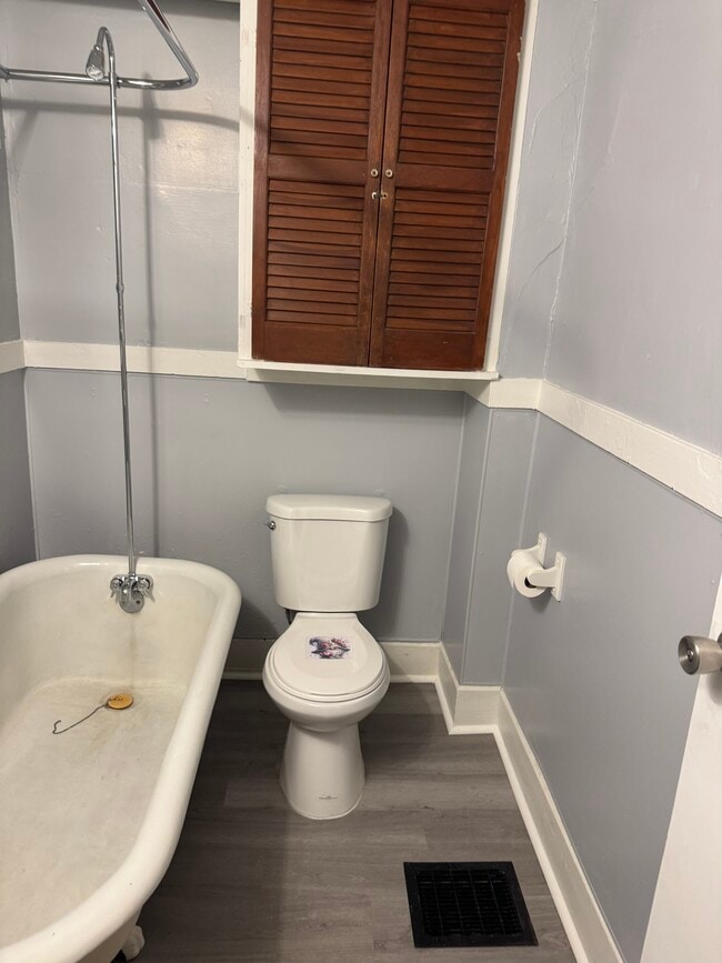 Building Photo - 440 5th St