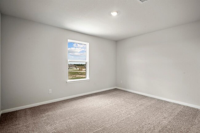 Building Photo - 429 Polly Grv Dr
