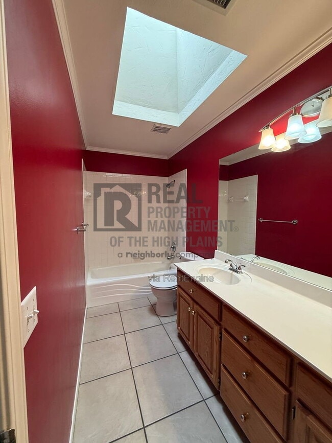 Building Photo - 4407 Van Winkle Dr