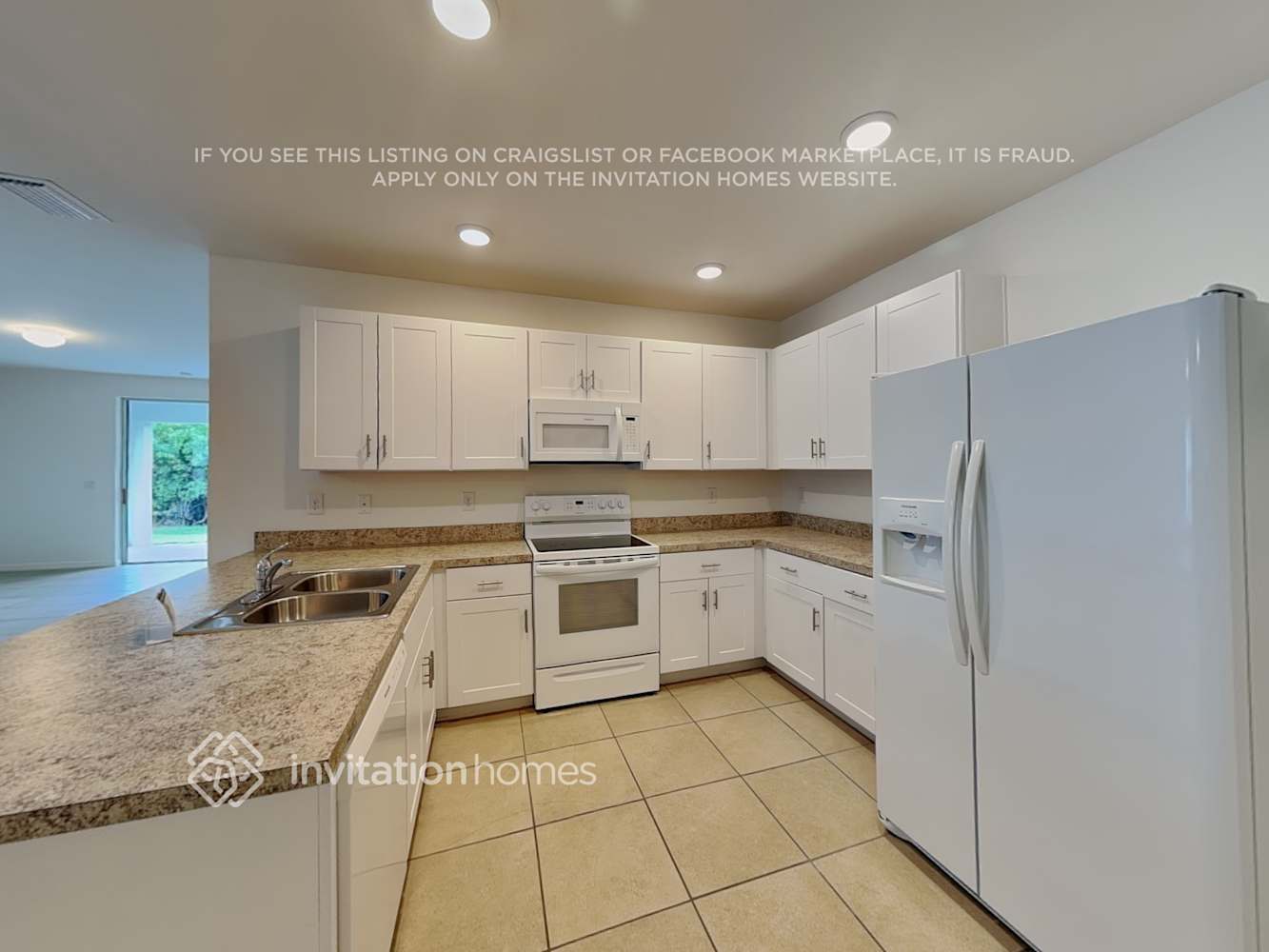 Building Photo - 7521 W Lenox Cir