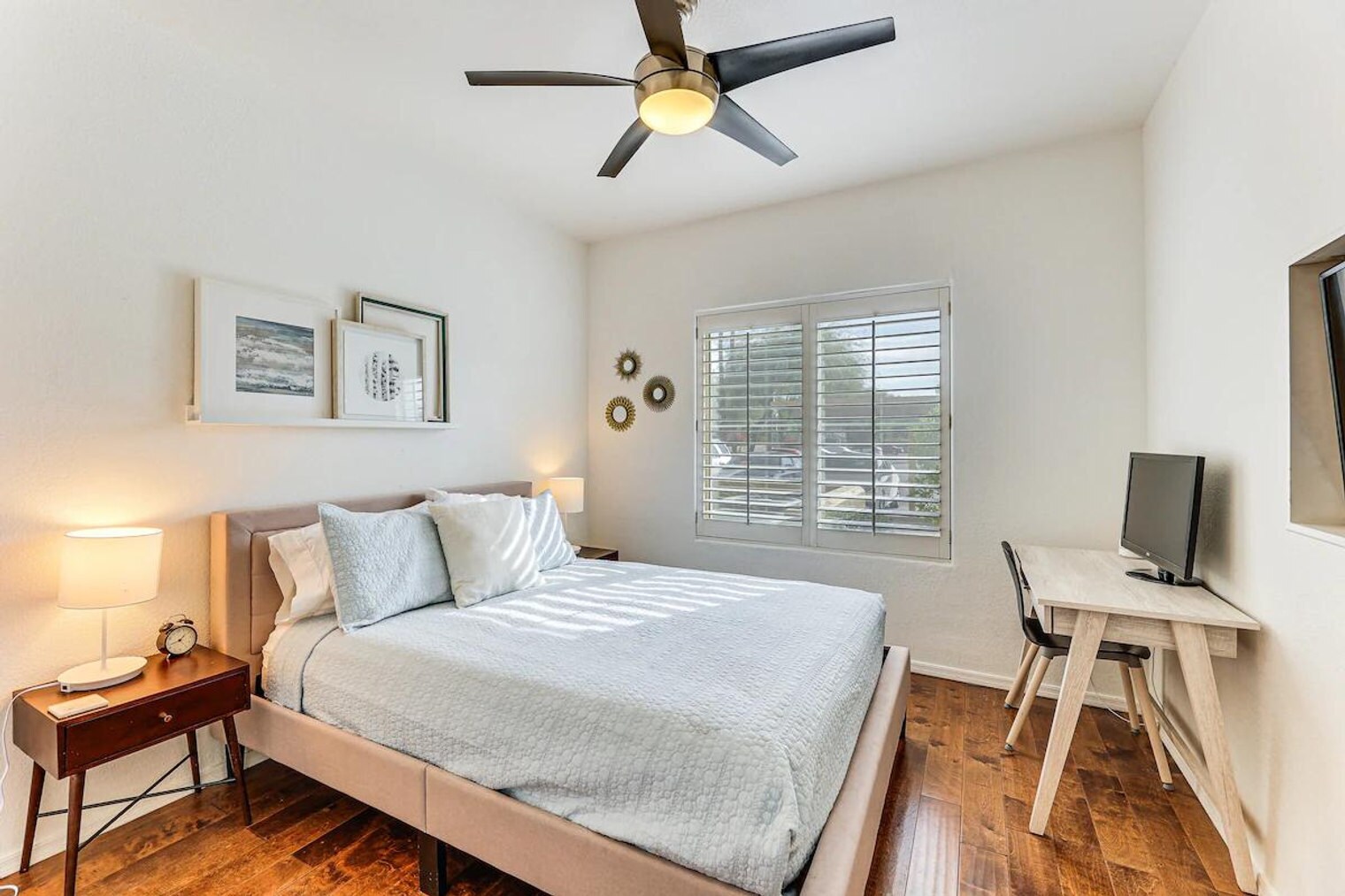 Building Photo - 5335 E Shea Blvd