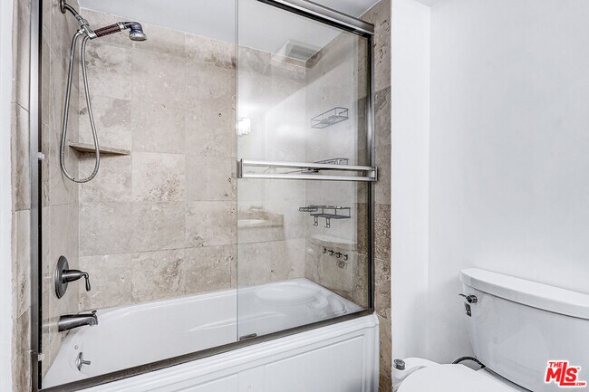 Building Photo - 1520 S Shenandoah St