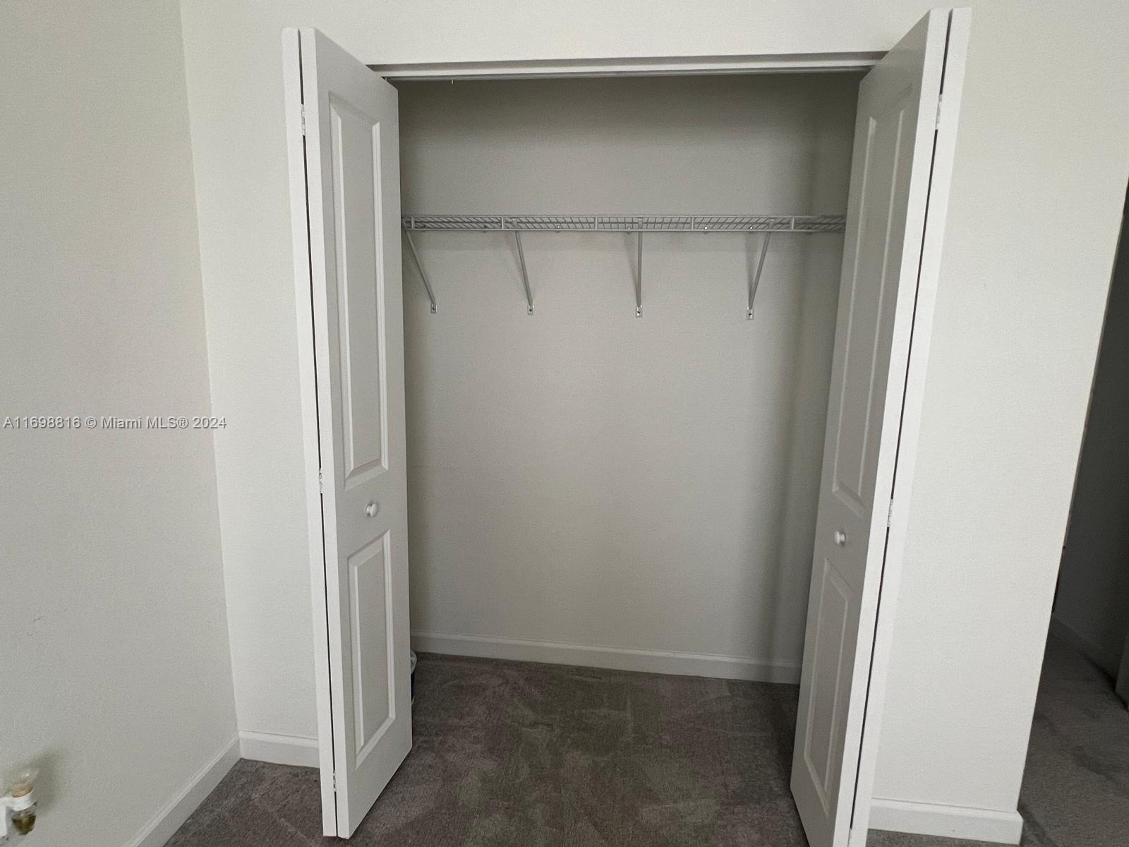 Building Photo - 256 SW 159th Ter
