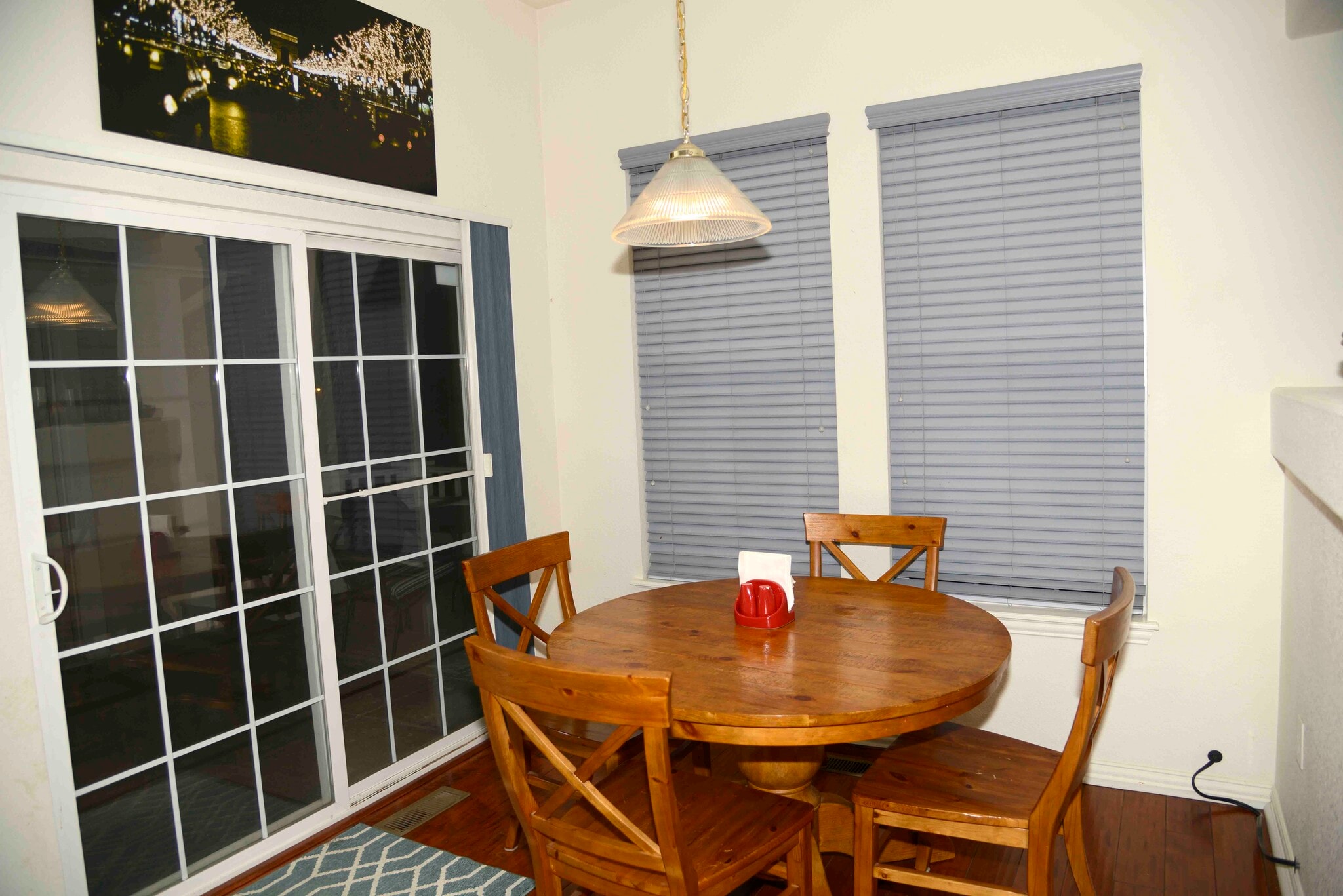 Kitchen Sitting Area - 648 S Yarrow St