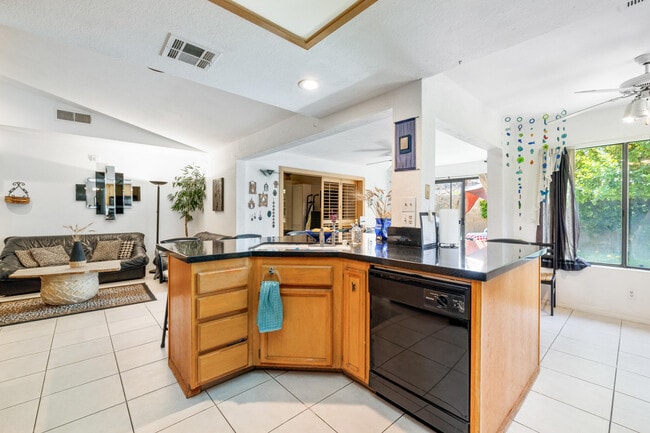 Building Photo - 75355 Santa Fe Trail