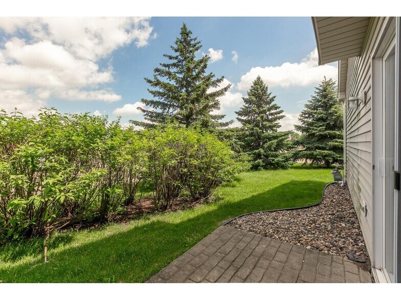 Building Photo - 808 Ferdinand Dr