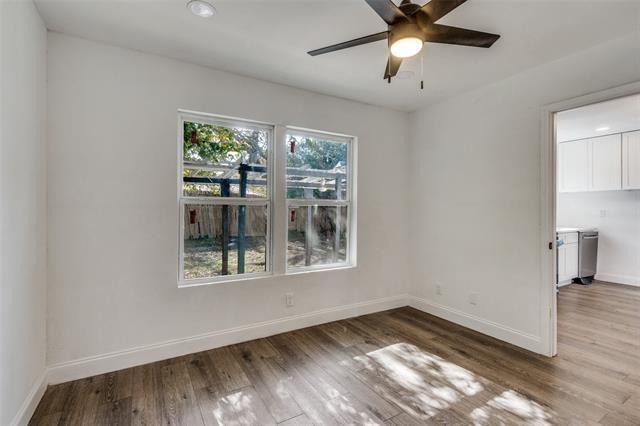 Building Photo - 901 Woodleigh Dr