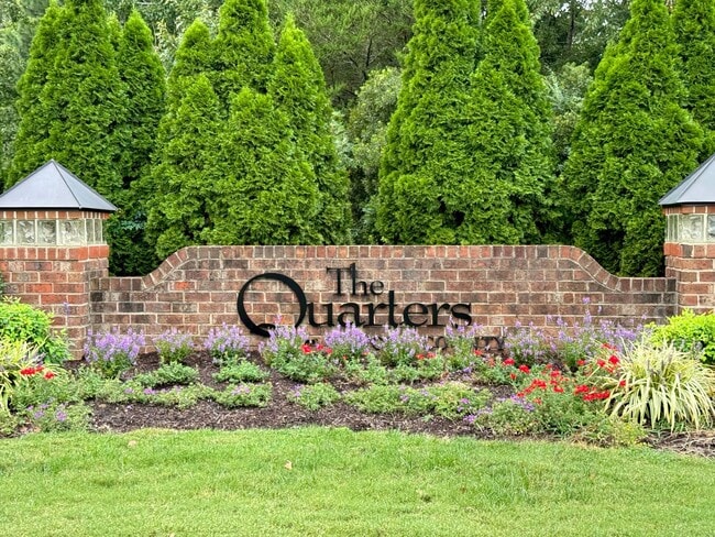 Building Photo - 130 Ellis Dr